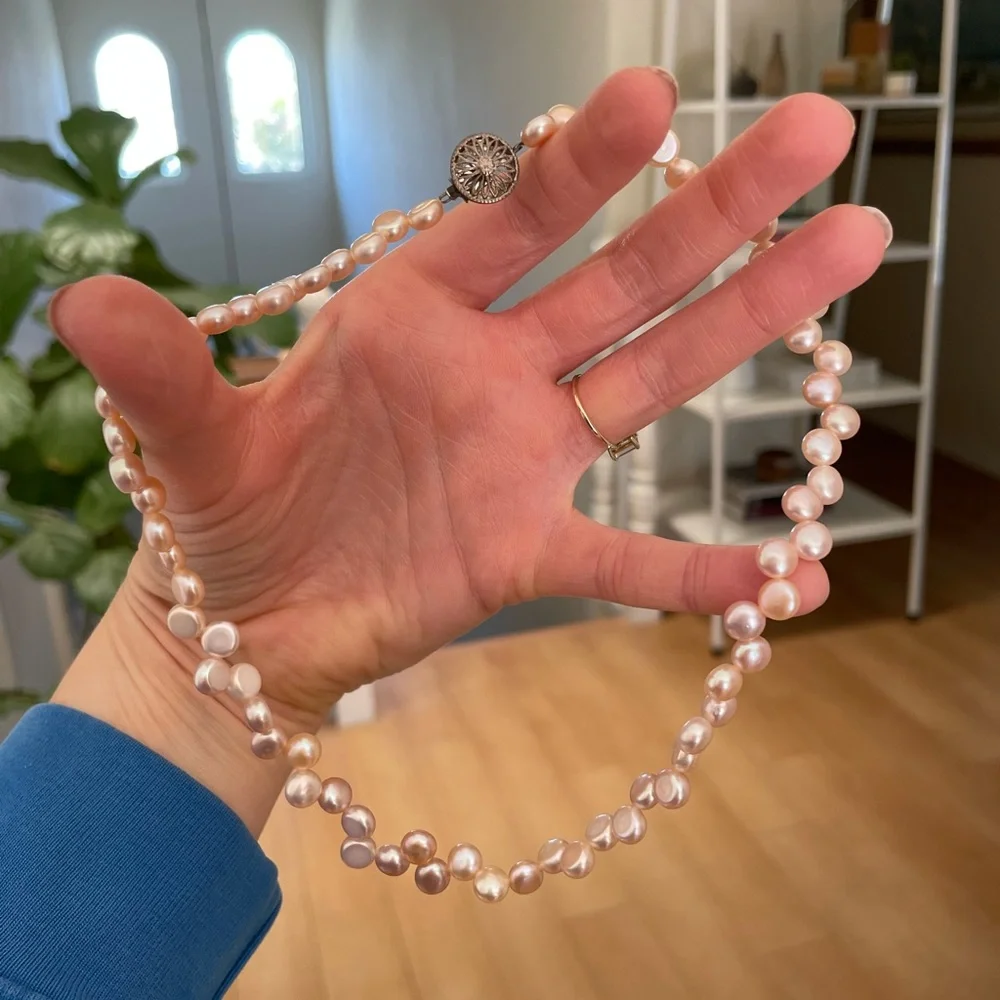 Blush Pearl necklace - Picture 4 of 4